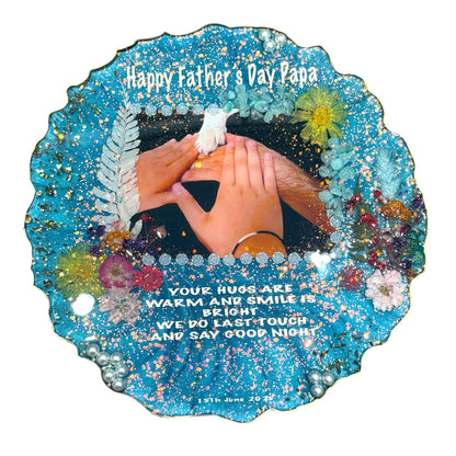 Custom pressed flower frame with personalized Father's Day message and hand-pressed floral decorations in a blue resin frame.